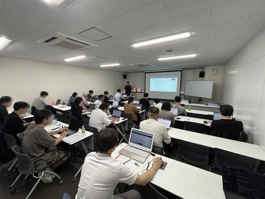 地獄のAI合宿の様子