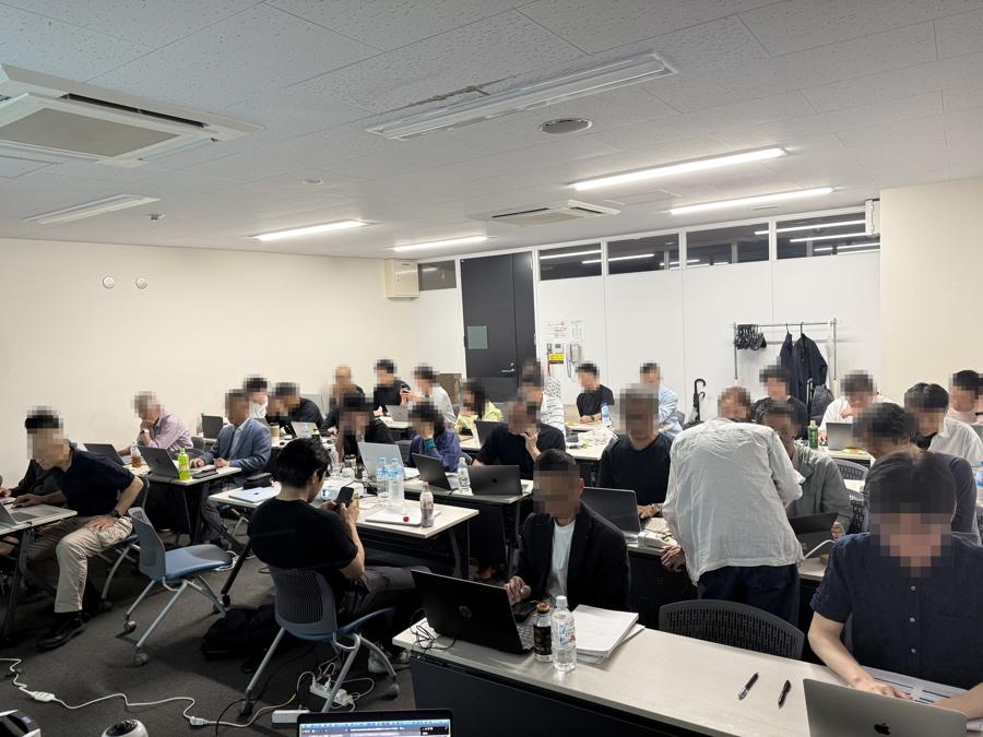 地獄のAI合宿の様子